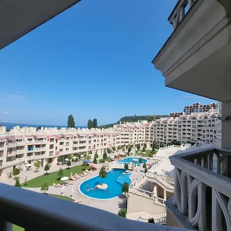 Varna South Bay Residence. 3Rooms Apartment Apartment *